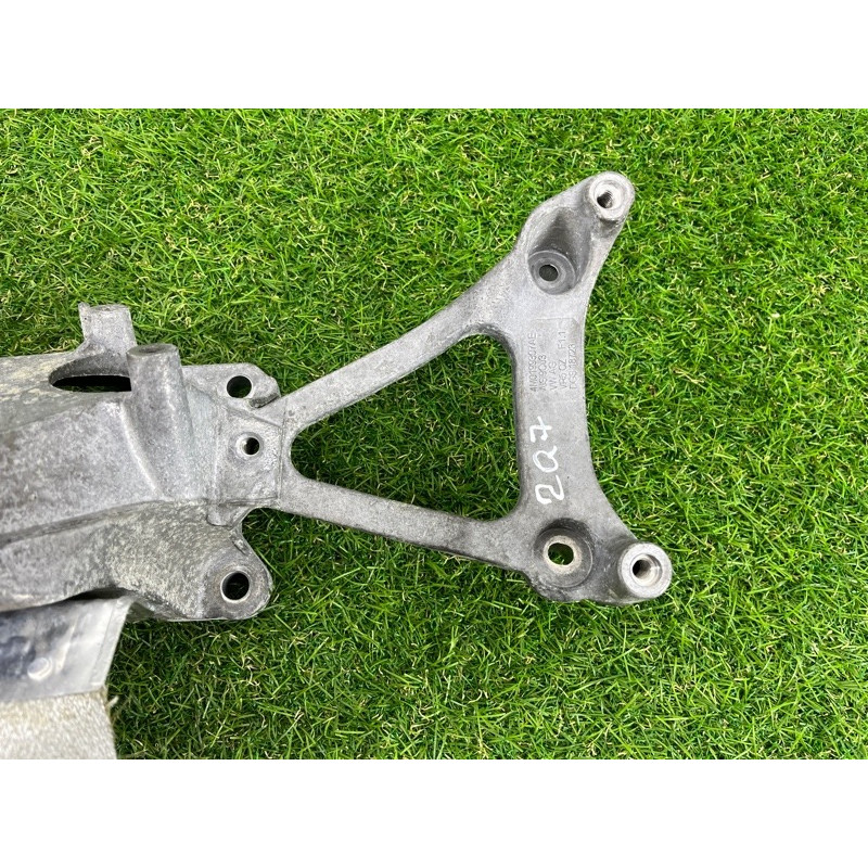 Кронштейн подушки двигателя (кронштейны двигателя) AUDI Q7 4M 2018 3.0 TFSi 4M0199307AE