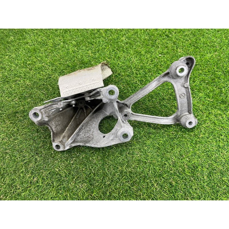 Кронштейн подушки двигателя (кронштейны двигателя) AUDI Q7 4M 2018 3.0 TFSi 4M0199307AE