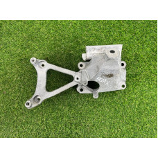 Кронштейн подушки двигателя