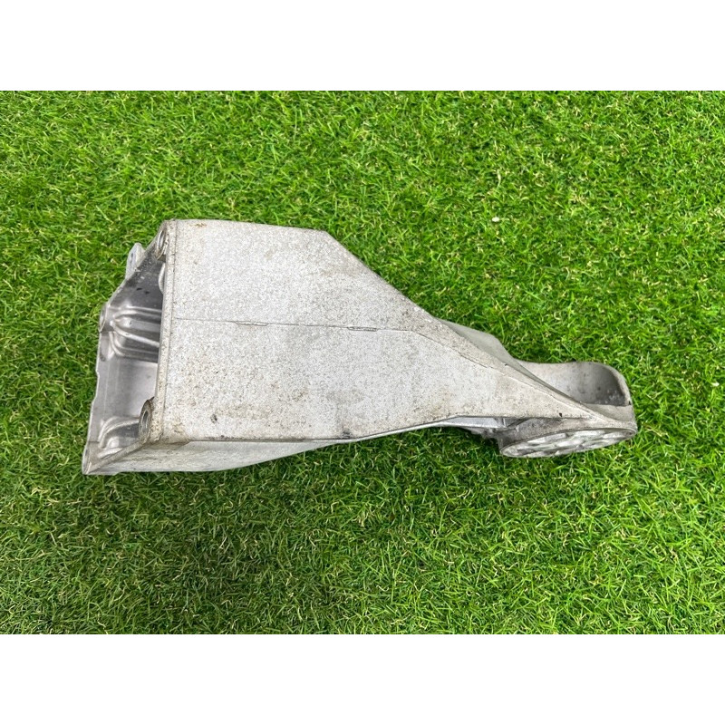 Кронштейн подушки двигателя (кронштейны двигателя) AUDI Q7 4L 2007 3.6 022199308