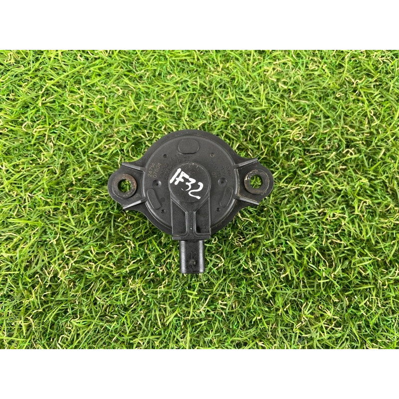 Клапан фазорегулятора (электрика двигателя) BMW 4-series F32 2015 2.0 11367593719