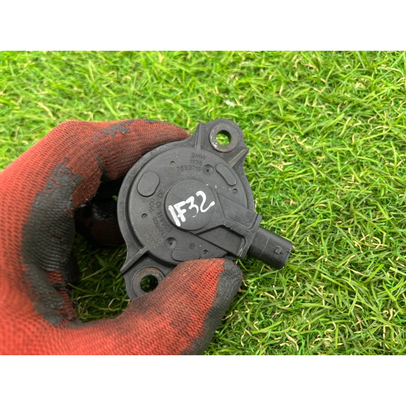 Клапан фазорегулятора (электрика двигателя) BMW 4-series F32 2015 2.0 11367593719