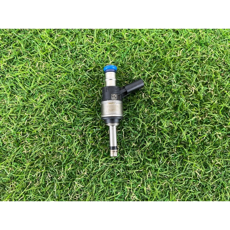 Форсунка топливная (топливная система) AUDI Q7 4M 2017 3.0 TFSi CREC 06C906036D