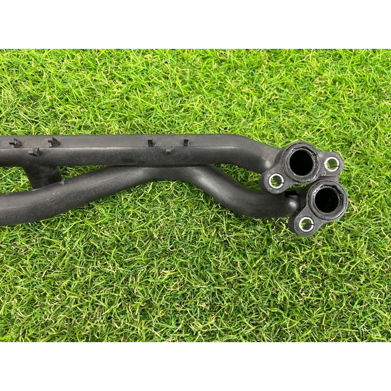 Трубка системы охлаждения (система охлаждения) AUDI A7 4G 2013 3.0 CGXB 06E121083A