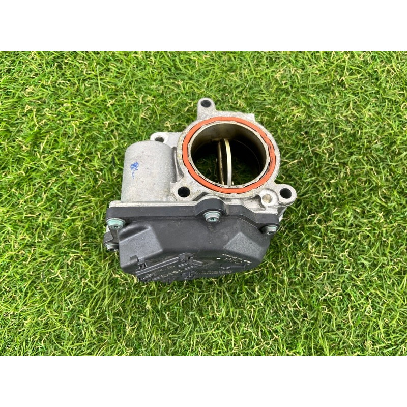 Дроссельная заслонка (электрика двигателя) AUDI Q7 4L 2014 3.0 TFSi CTWB 057128063G