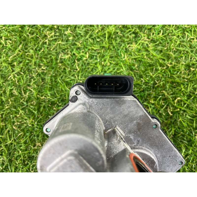 Дроссельная заслонка (электрика двигателя) AUDI Q7 4L 2014 3.0 TFSi CTWB 057128063G