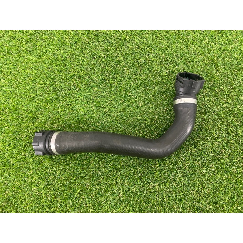 Патрубок (система охлаждения) BMW 4-series F32 2015 2.0 17127596838