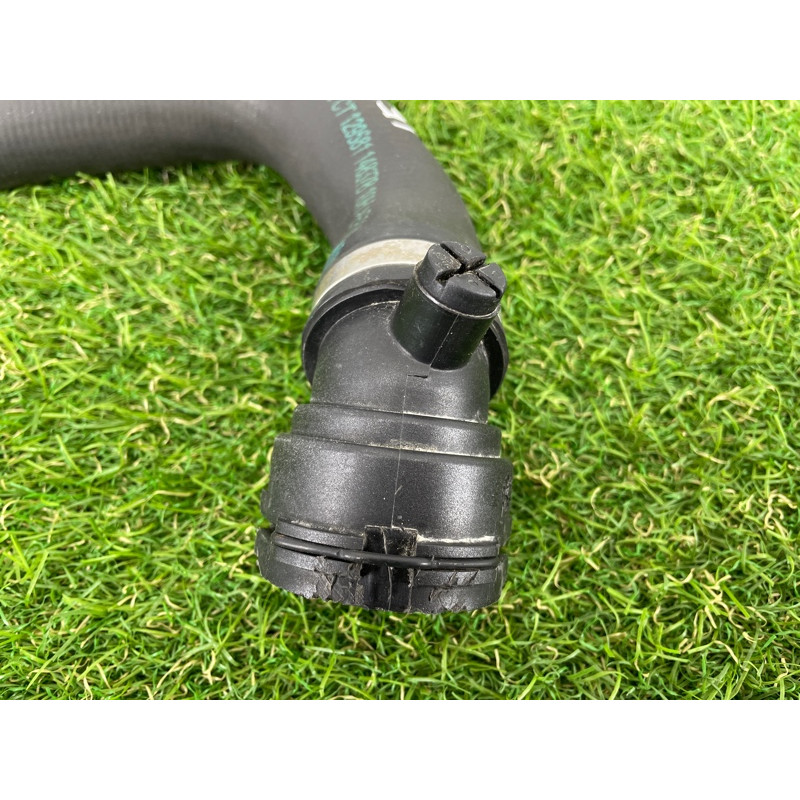 Патрубок (система охлаждения) BMW 4-series F32 2015 2.0 17127596838