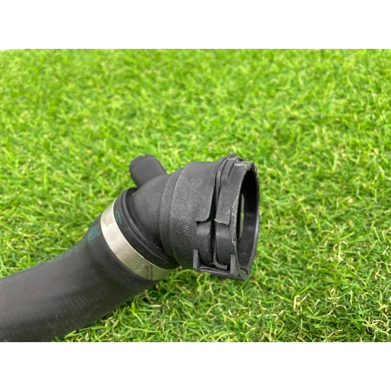 Патрубок (система охлаждения) BMW 4-series F32 2015 2.0 17127596838