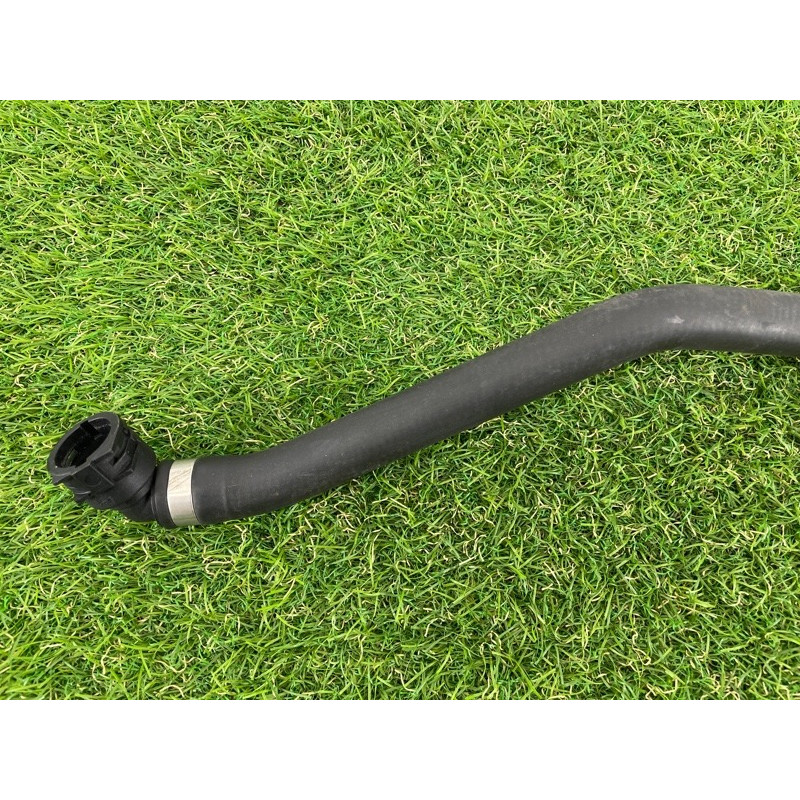 Патрубок (система охлаждения) BMW 4-series F32 2015 2.0 17127624676