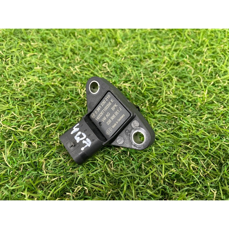 Датчик давления во впускном коллекторе (электрика двигателя) AUDI Q7 4L 2014 3.0 TFSi CTWB 038906051J