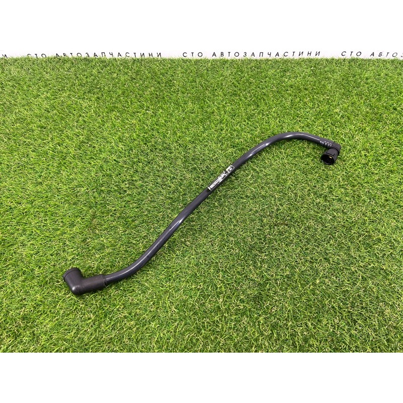 Трубка вентиляции (двигатель и элементы) Jeep Grand Cherokee WK2 2017 3.6 68265330AA