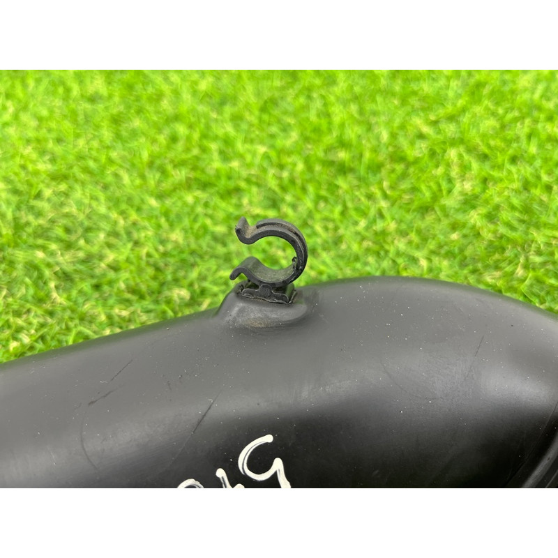 Патрубок воздушного фильтра (впускная система) Volkswagen Touareg NF 2012 3.0 7P0129627E