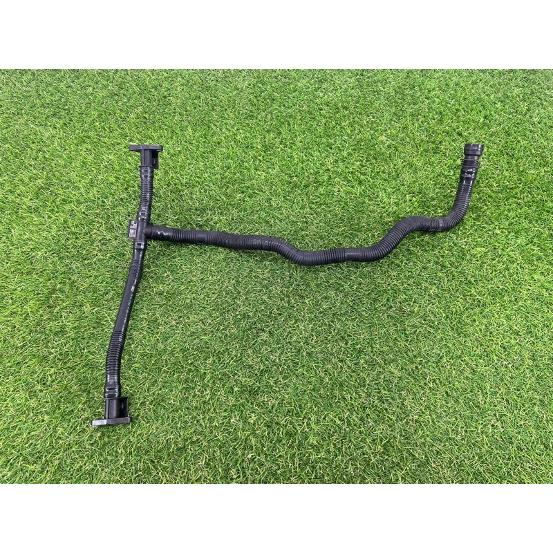 Трубка рециркуляції повітря (двигун та елементи) AUDI Q7 4L 2014 3.0 TFSi CTWB 06E131143AK