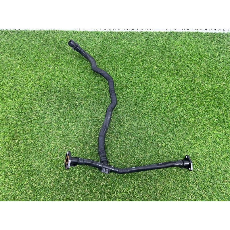 Трубка рециркуляції повітря (двигун та елементи) AUDI Q7 4L 2014 3.0 TFSi CTWB 06E131143AK