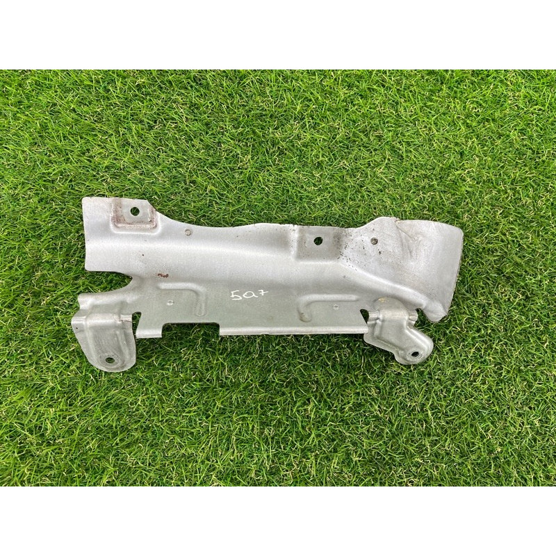 Защита коллектора (выпускная система) AUDI Q7 4M 2017 3.0 TFSi CREC 06E253036AD