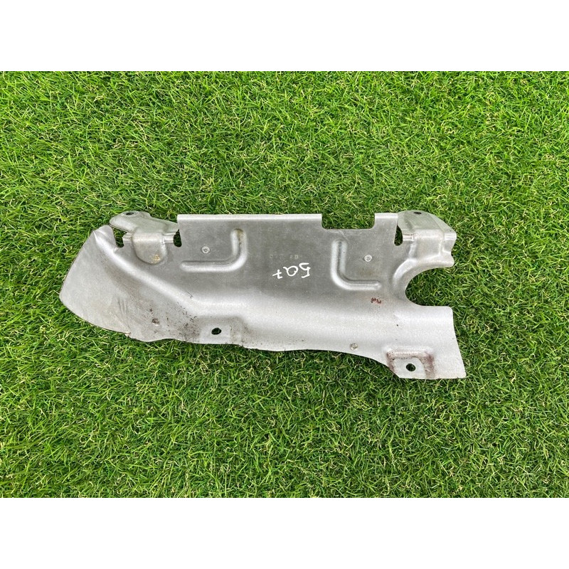 Защита коллектора (выпускная система) AUDI Q7 4M 2017 3.0 TFSi CREC 06E253036AD