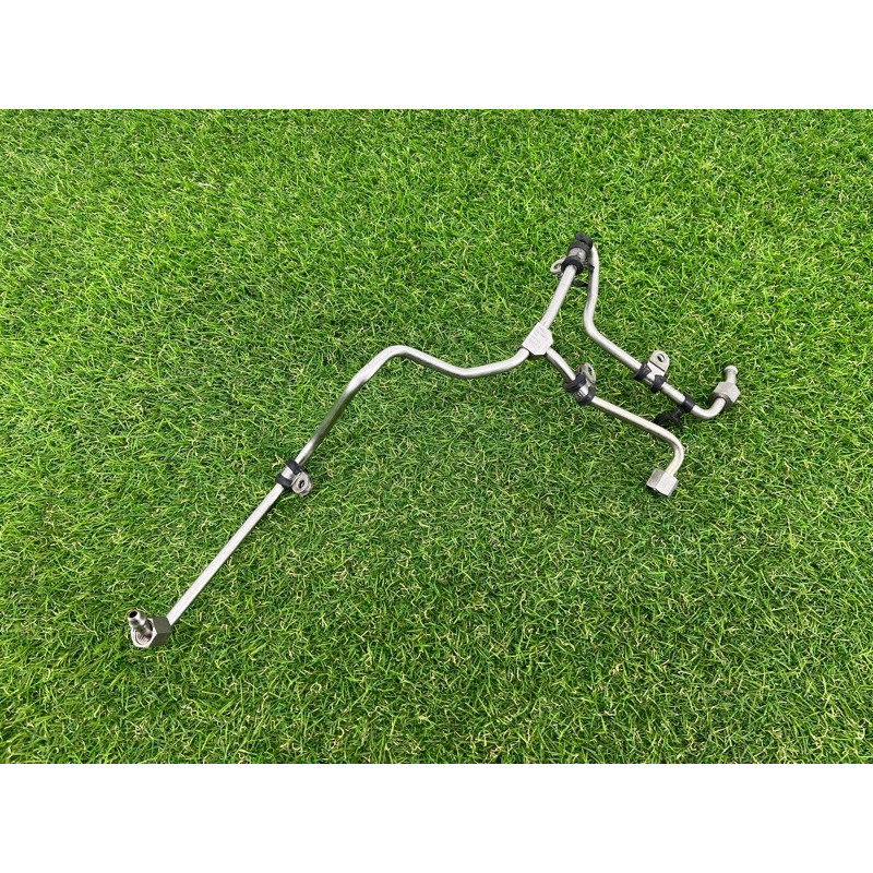 Трубка топливная (топливная система) AUDI Q7 4L 2014 3.0 TFSi CTWB 06E127501AA