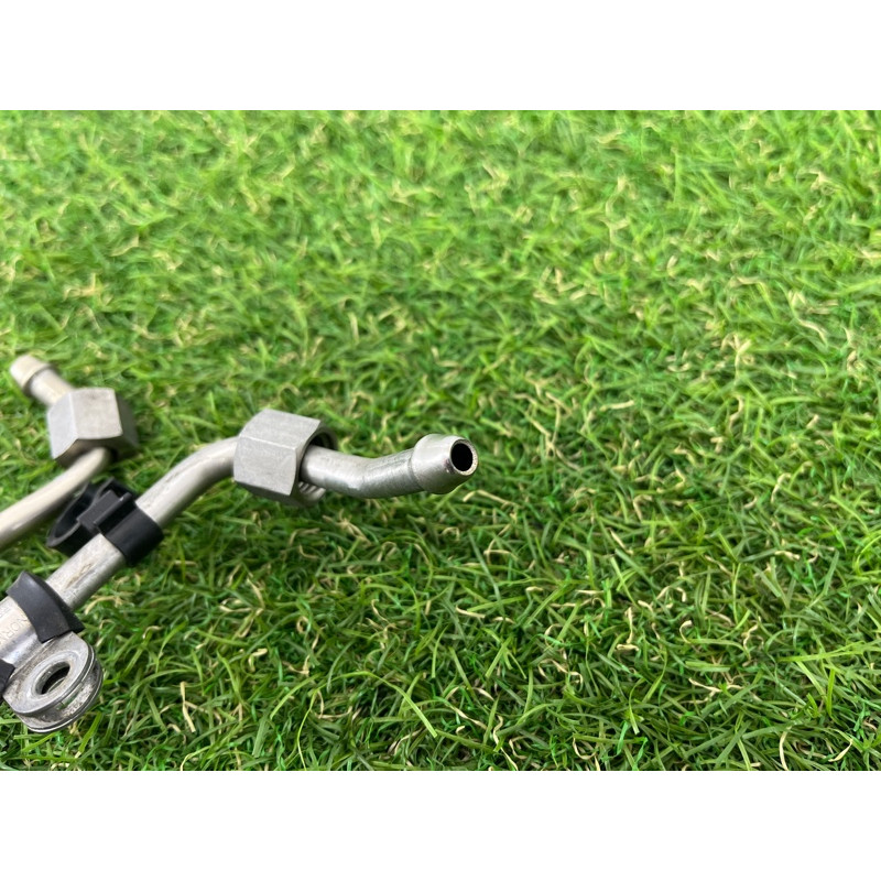 Трубка топливная (топливная система) AUDI Q7 4L 2014 3.0 TFSi CTWB 06E127501AA