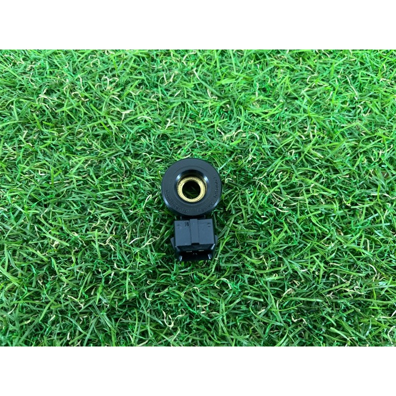 Датчик детонации (электрика двигателя) Jeep Grand Cherokee WK2 2017 3.6 68166540AA