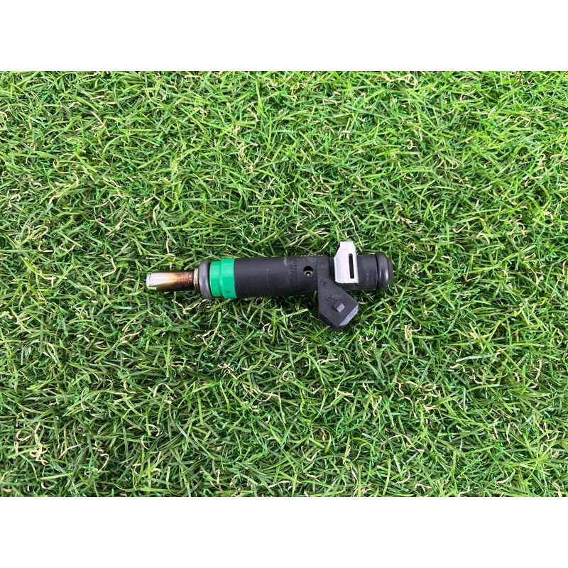 Форсунка топливная (топливная система) BMW X5 E70 2008 4.8 N62/TU 13647525721