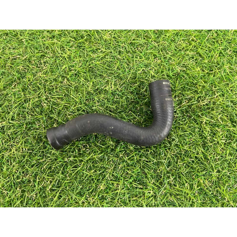 Патрубок (система охлаждения) Volkswagen Touareg NF 2012 3.6 03H121096E