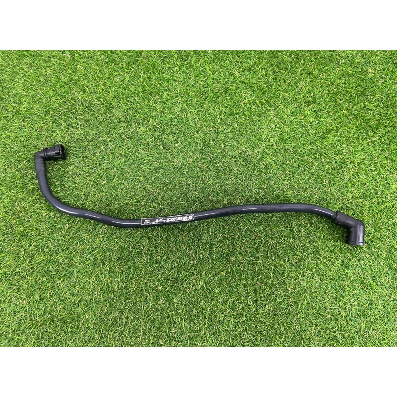 Трубка вентиляции (двигатель и элементы) Jeep Grand Cherokee WK2 2016 3.6 68265330AA