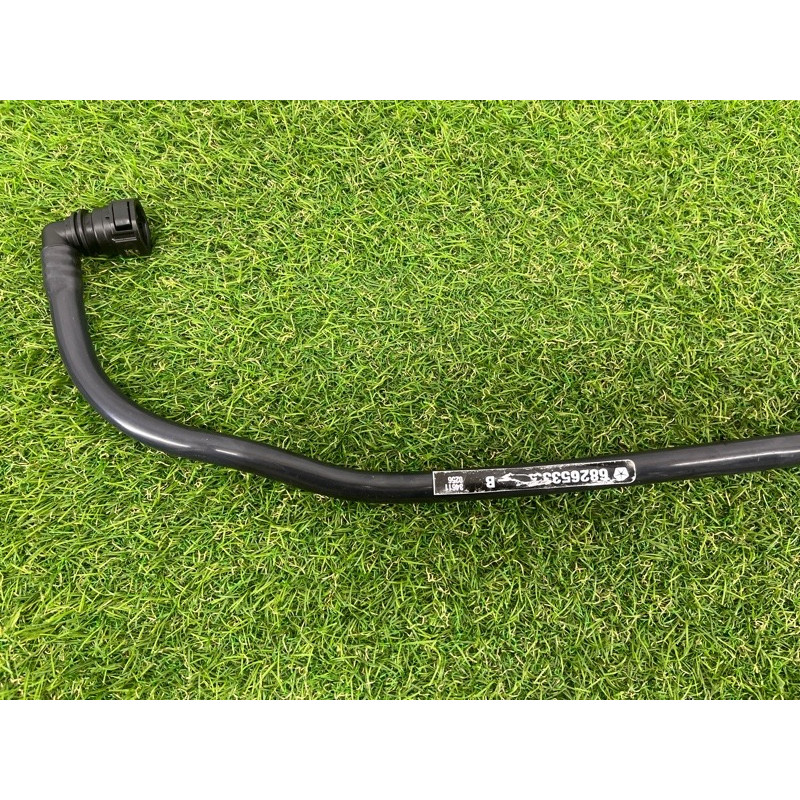 Трубка вентиляции (двигатель и элементы) Jeep Grand Cherokee WK2 2016 3.6 68265330AA