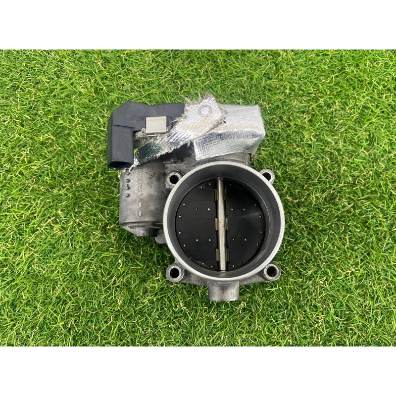 Дроссельная заслонка (электрика двигателя) Volkswagen Touareg NF 2012 3.6 03H133062A