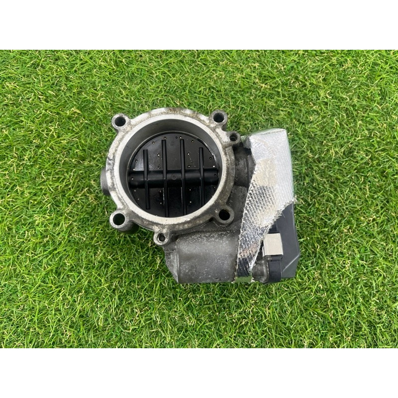 Дроссельная заслонка (электрика двигателя) Volkswagen Touareg NF 2012 3.6 03H133062A