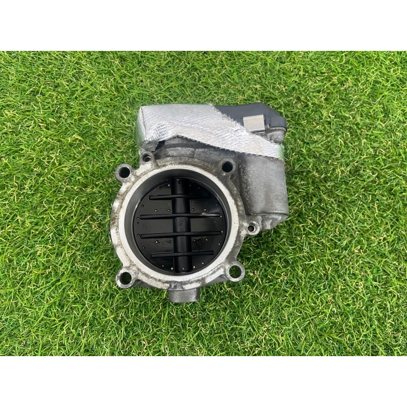 Дроссельная заслонка (электрика двигателя) Volkswagen Touareg NF 2012 3.6 03H133062A