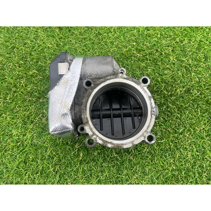 Дроссельная заслонка (электрика двигателя) Volkswagen Touareg NF 2012 3.6 03H133062A