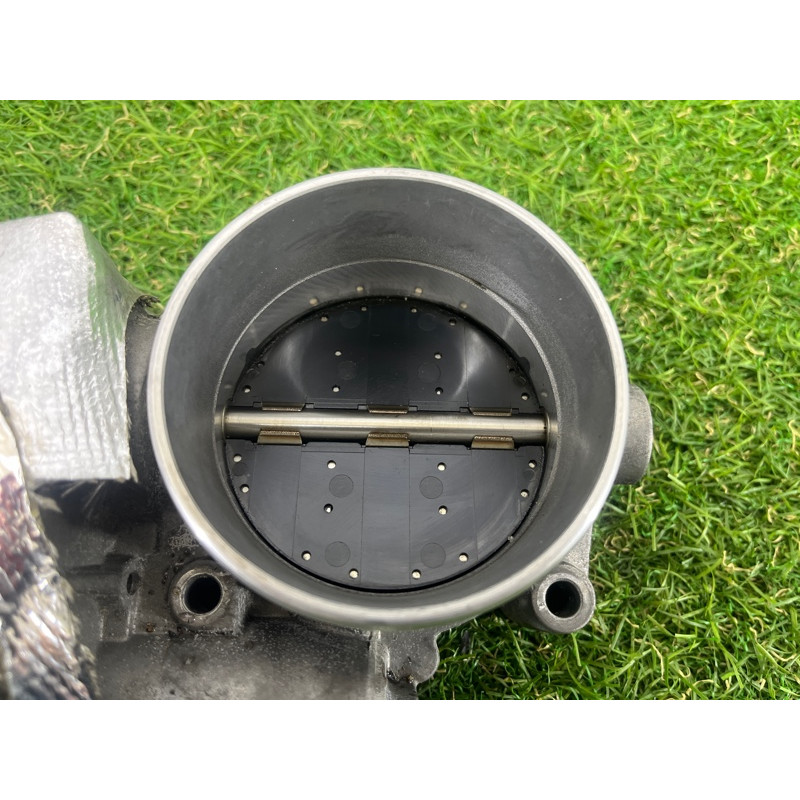 Дроссельная заслонка (электрика двигателя) Volkswagen Touareg NF 2012 3.6 03H133062A