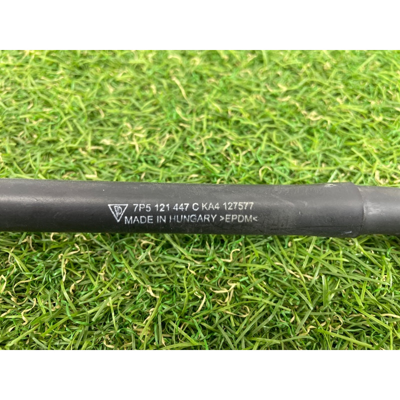 Патрубок (система охлаждения) PORSCHE CAYENNE 958 2012 4.8 95810642200