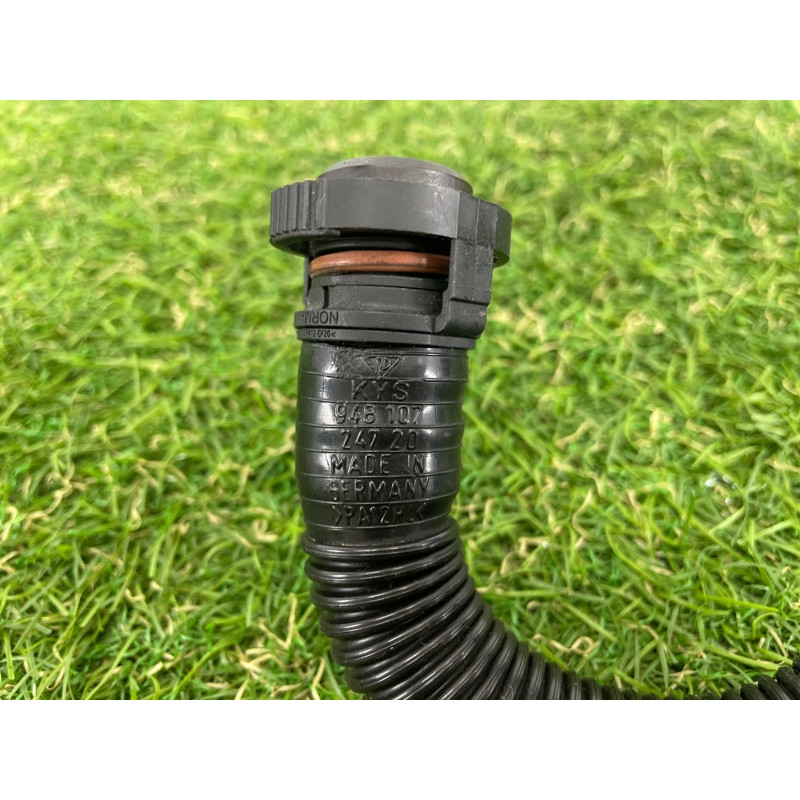 Трубка вентиляции картерных газов (двигатель и элементы) PORSCHE CAYENNE 958 2012 4.8 94810724720