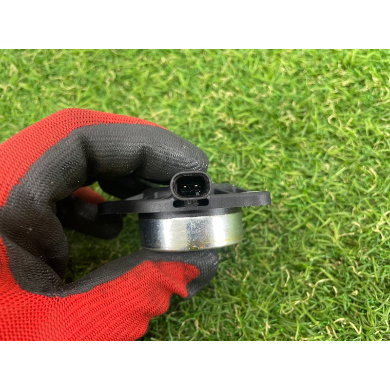 Клапан фазорегулятора (электрика двигателя) Jeep Grand Cherokee WK2 2016 3.6 5048045AB