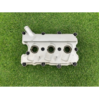 Крышка клапанов