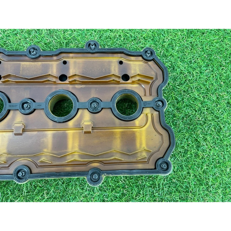 Крышка клапанов (двигатель и элементы) AUDI A7 4G 2013 3.0 CGXB 06E103472N