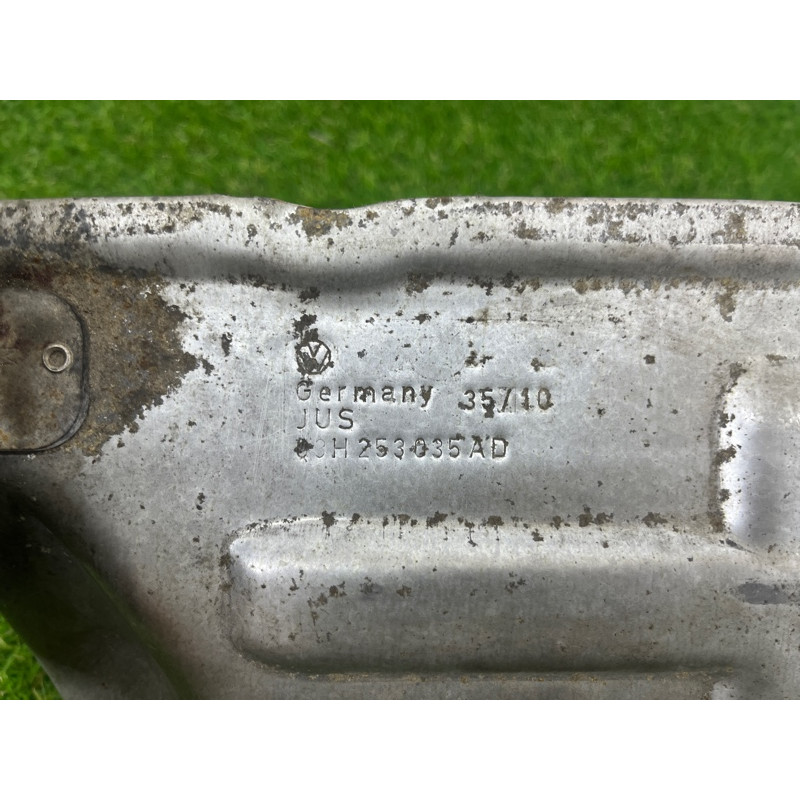 Защита коллектора (выпускная система) Volkswagen Touareg NF 2011 3.6 03H253035AD