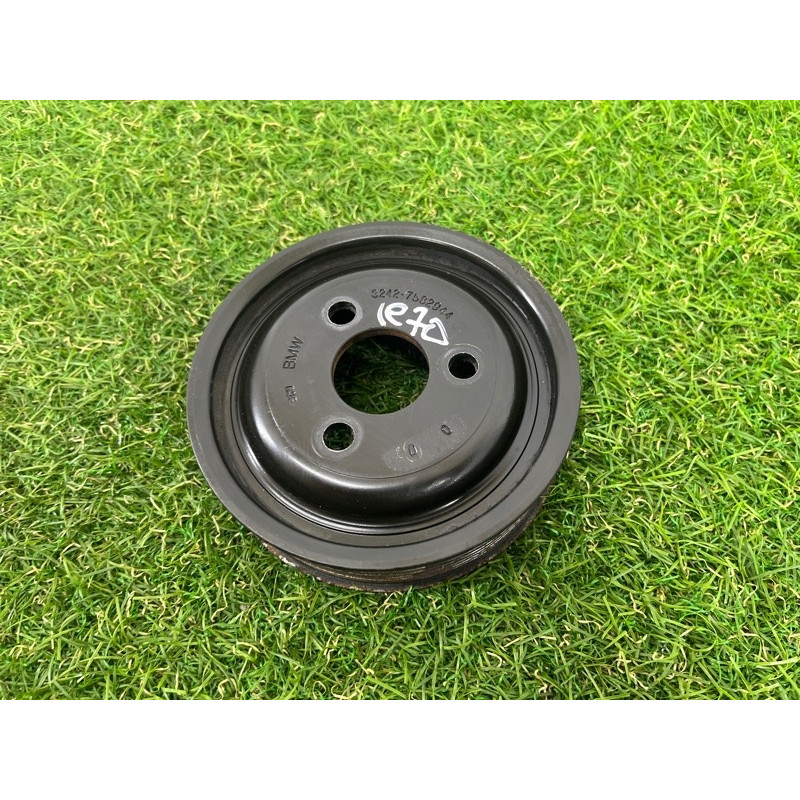 Шкив насоса гидроусилителя (рулевое управление) BMW X5 E70 2008 4.8 N62/TU 32427582944