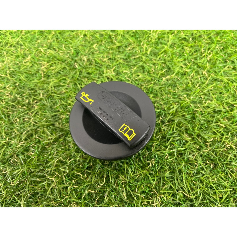 Крышка маслозаливной горловины (двигатель и элементы) AUDI A7 4G 2013 3.0 CGXB 079103485A