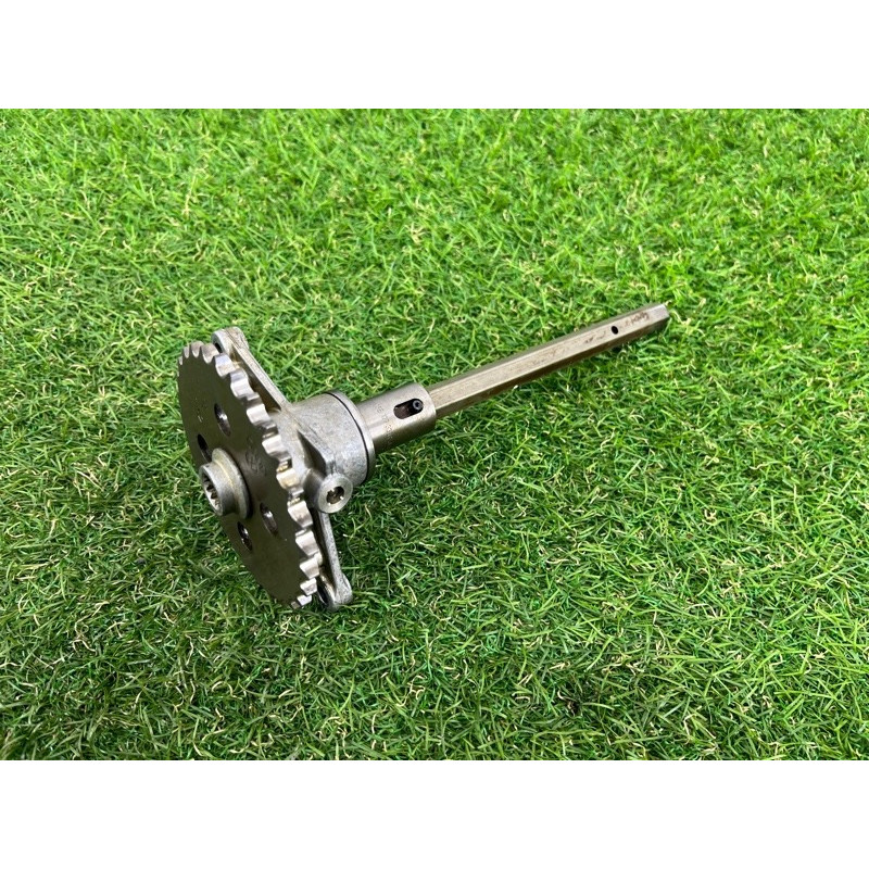 Первичный вал масляного насоса (двигатель и элементы) AUDI A7 4G 2013 3.0 CGXB 06E109339R