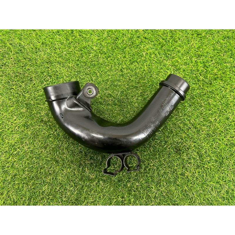 Патрубок воздушного фильтра (впускная система) BMW X5 E70 2012 3.0 N55 13717583715