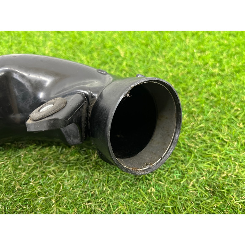 Патрубок воздушного фильтра (впускная система) BMW X5 E70 2012 3.0 N55 13717583715