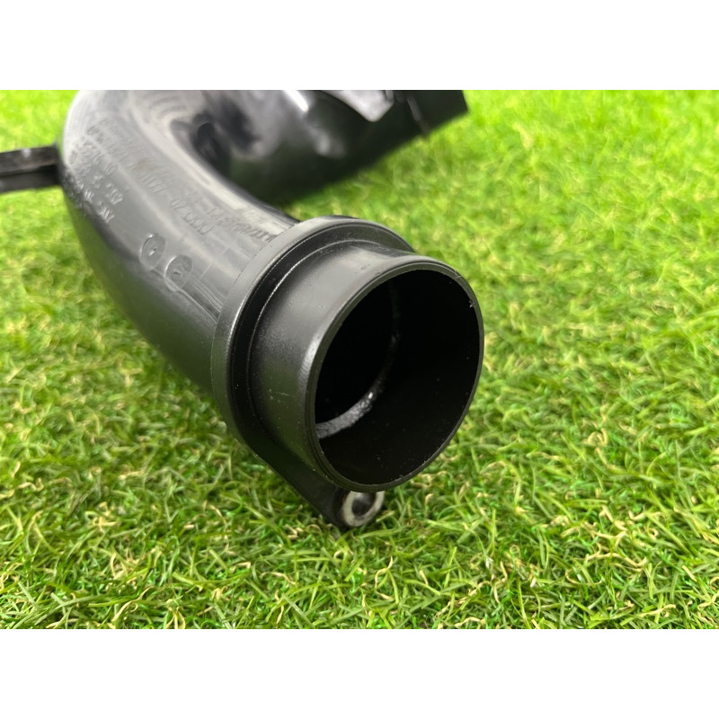 Патрубок воздушного фильтра (впускная система) BMW X5 E70 2012 3.0 N55 13717583715