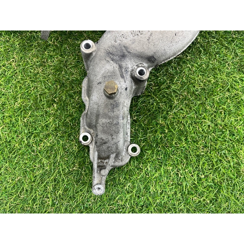 Коллектор впускной (впускная система) Volkswagen Touareg NF 2012 3.0 059145762K