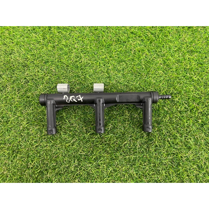 Топливная рампа (топливная система) AUDI Q7 4M 2018 3.0 TFSi 06E133682C