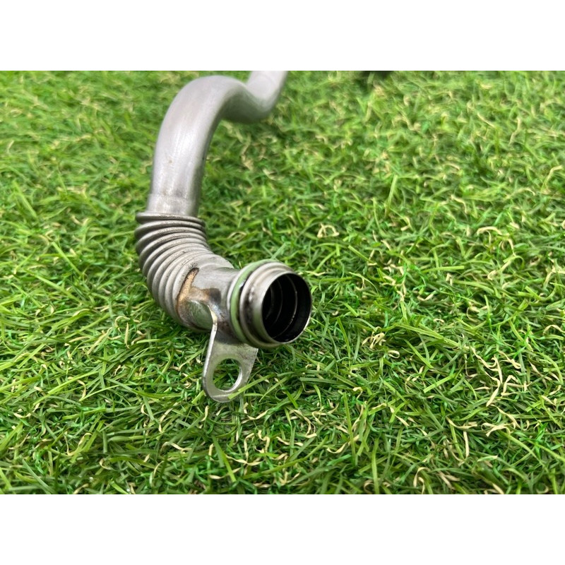 Обратный маслопровод турбины (впускная система) Volkswagen Touareg NF 2012 3.0 059145735AJ