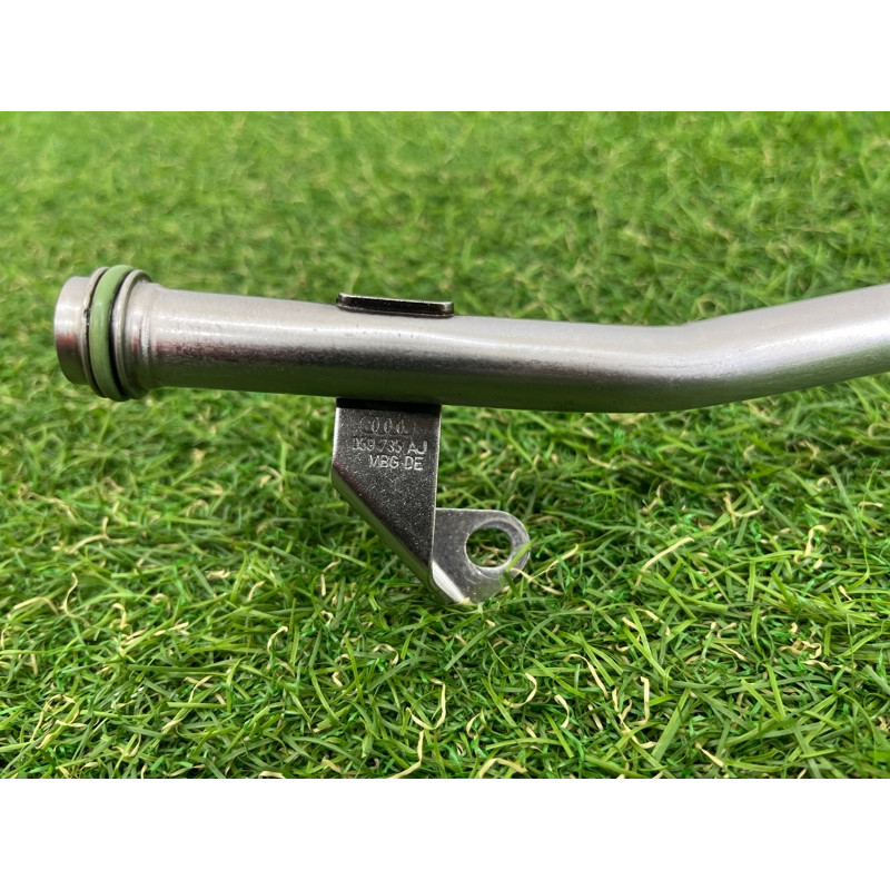 Обратный маслопровод турбины (впускная система) Volkswagen Touareg NF 2012 3.0 059145735AJ