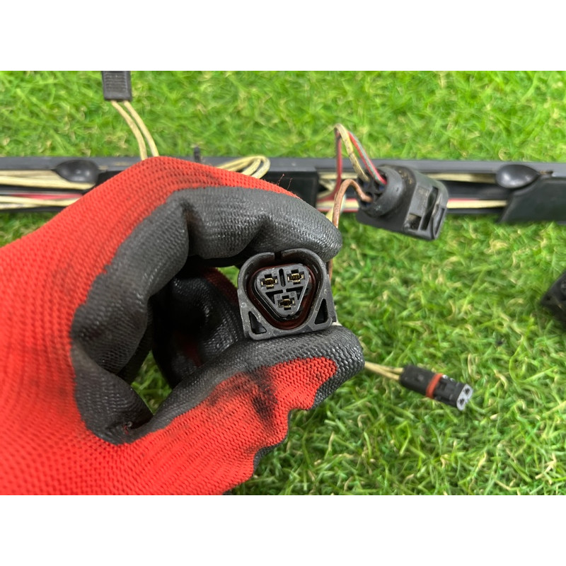 Проводка форсунок (электрика двигателя) BMW X5 E70 2012 3.0 N55 12517592511